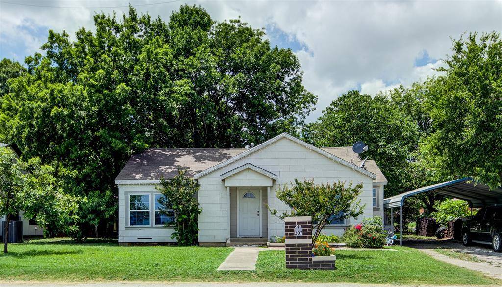 307 N Miller Street, Decatur, TX 76234