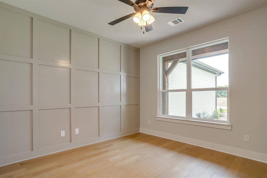 10100 Bartlett Peak Drive, Waxahachie, TX 75167
