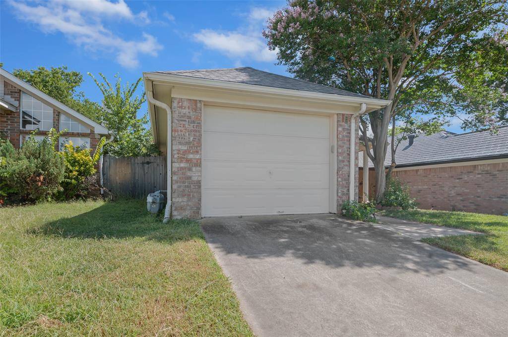 1918 Lee Drive, Denton, TX 76209