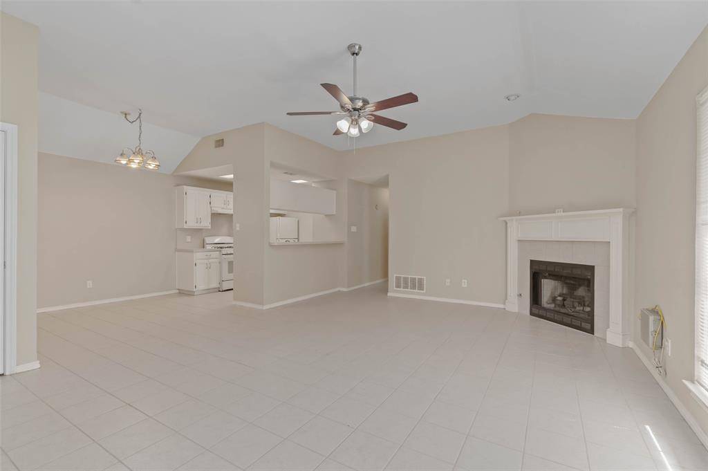 1918 Lee Drive, Denton, TX 76209