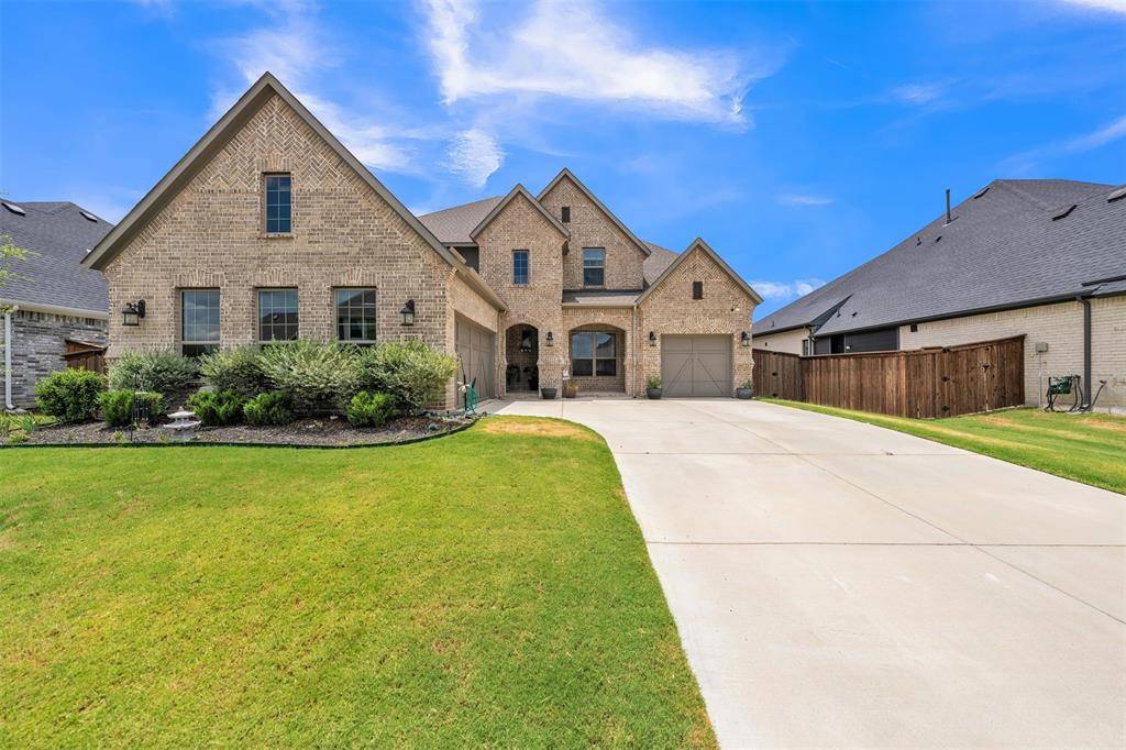 2103 Horizon Drive, Mansfield, TX 76063