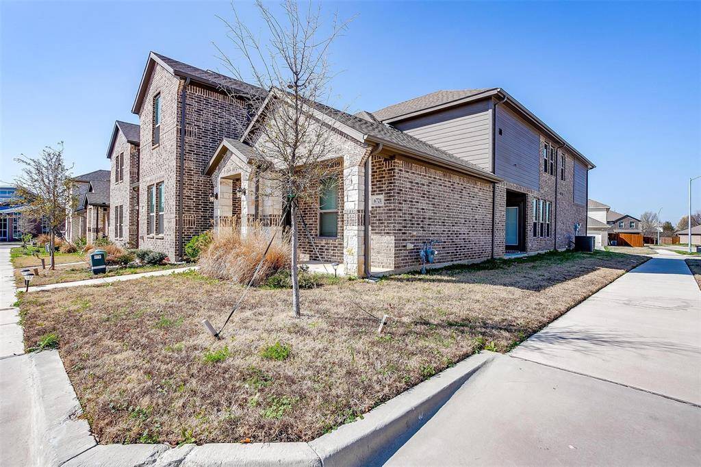 6721 Farsight Drive, Fort Worth, TX 76179