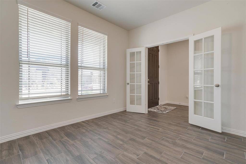 6721 Farsight Drive, Fort Worth, TX 76179