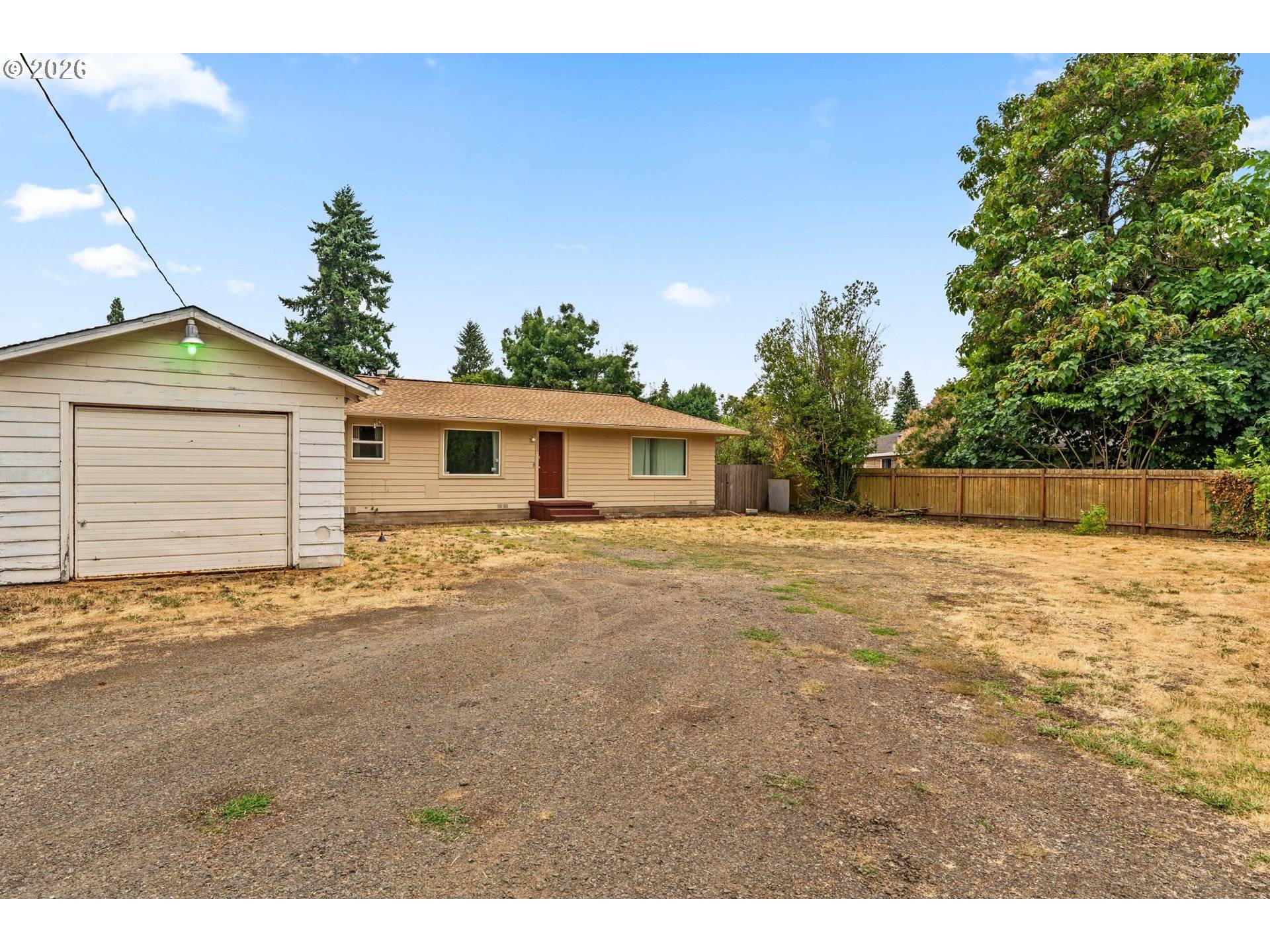 3003 RIVER RD, Eugene, OR 97404