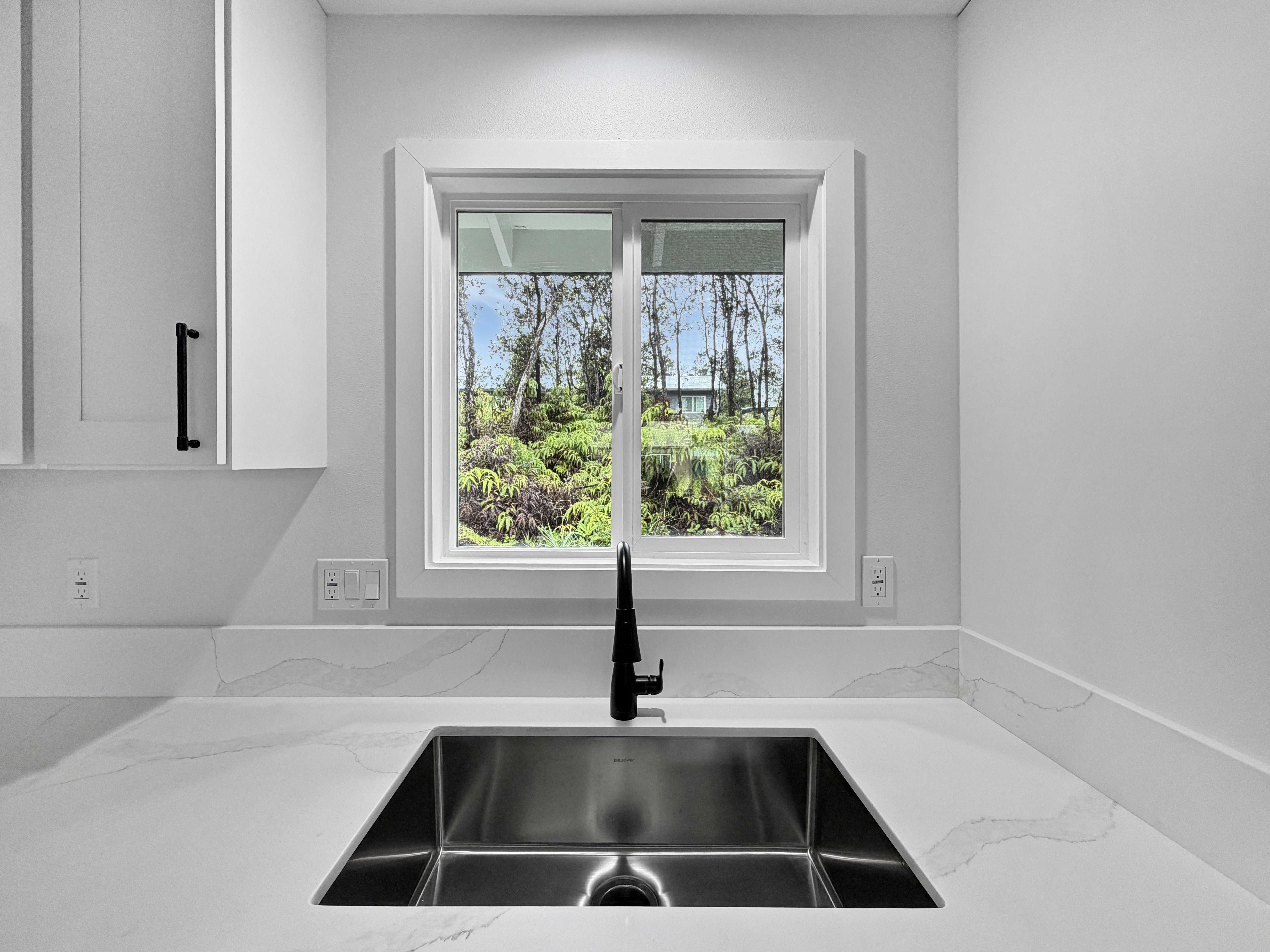 11-3292 MOKUNA ST, Volcano, HI 96785