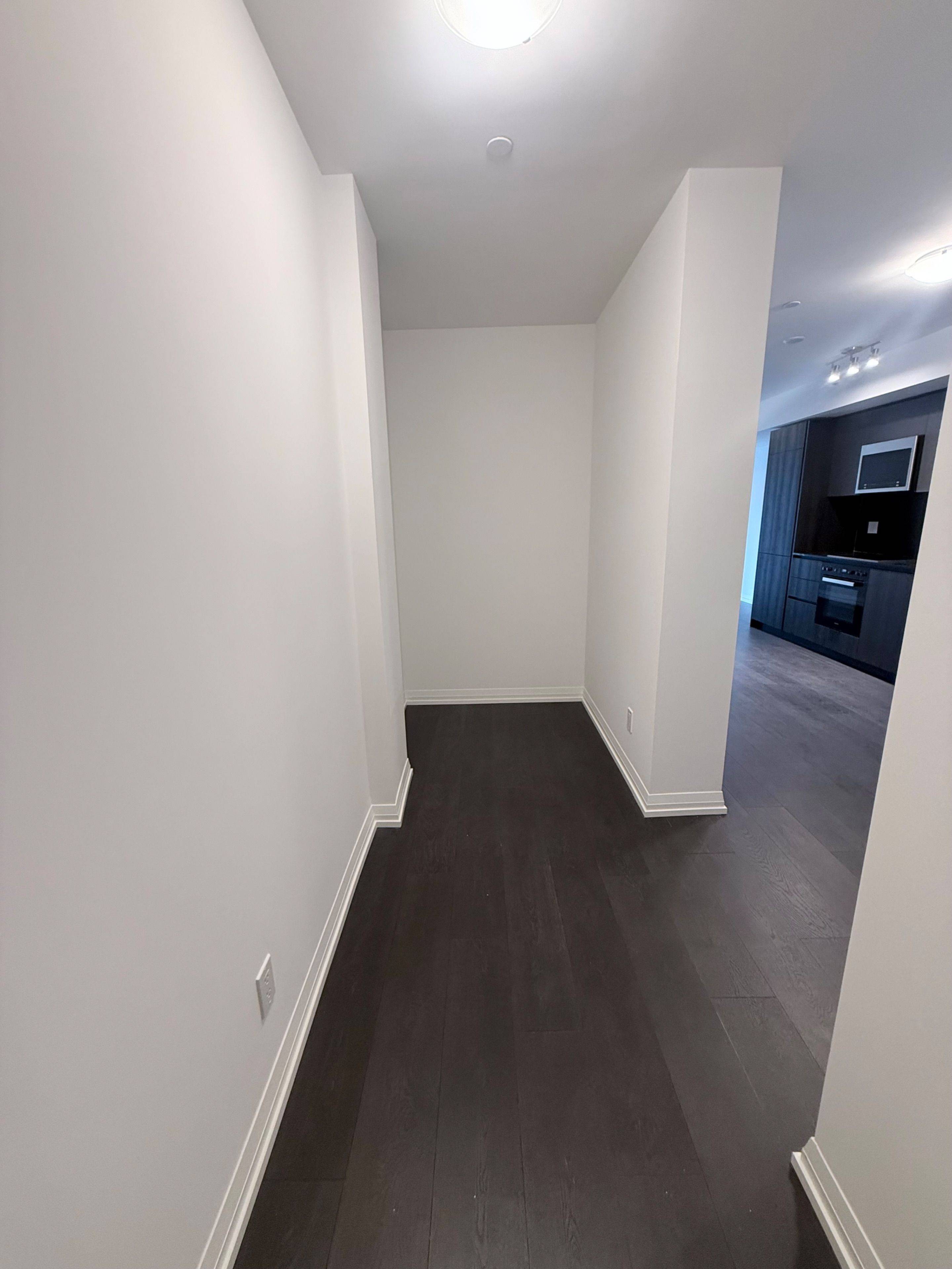 400 King ST #1106, Toronto C01, ON M5V 0X8