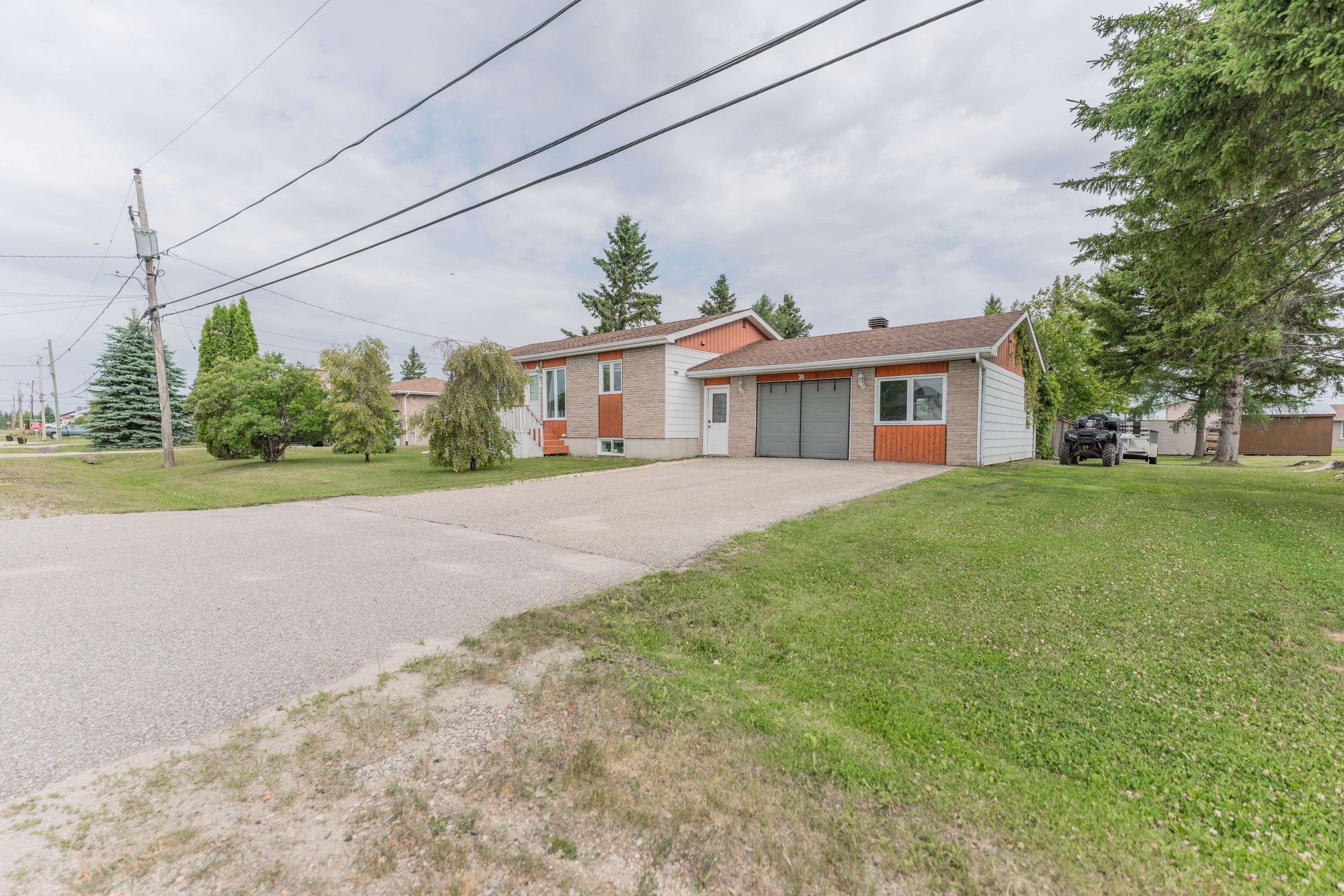 20 Municipale Street Val Rita ST, Val Rita-harty, ON P0L 2G0