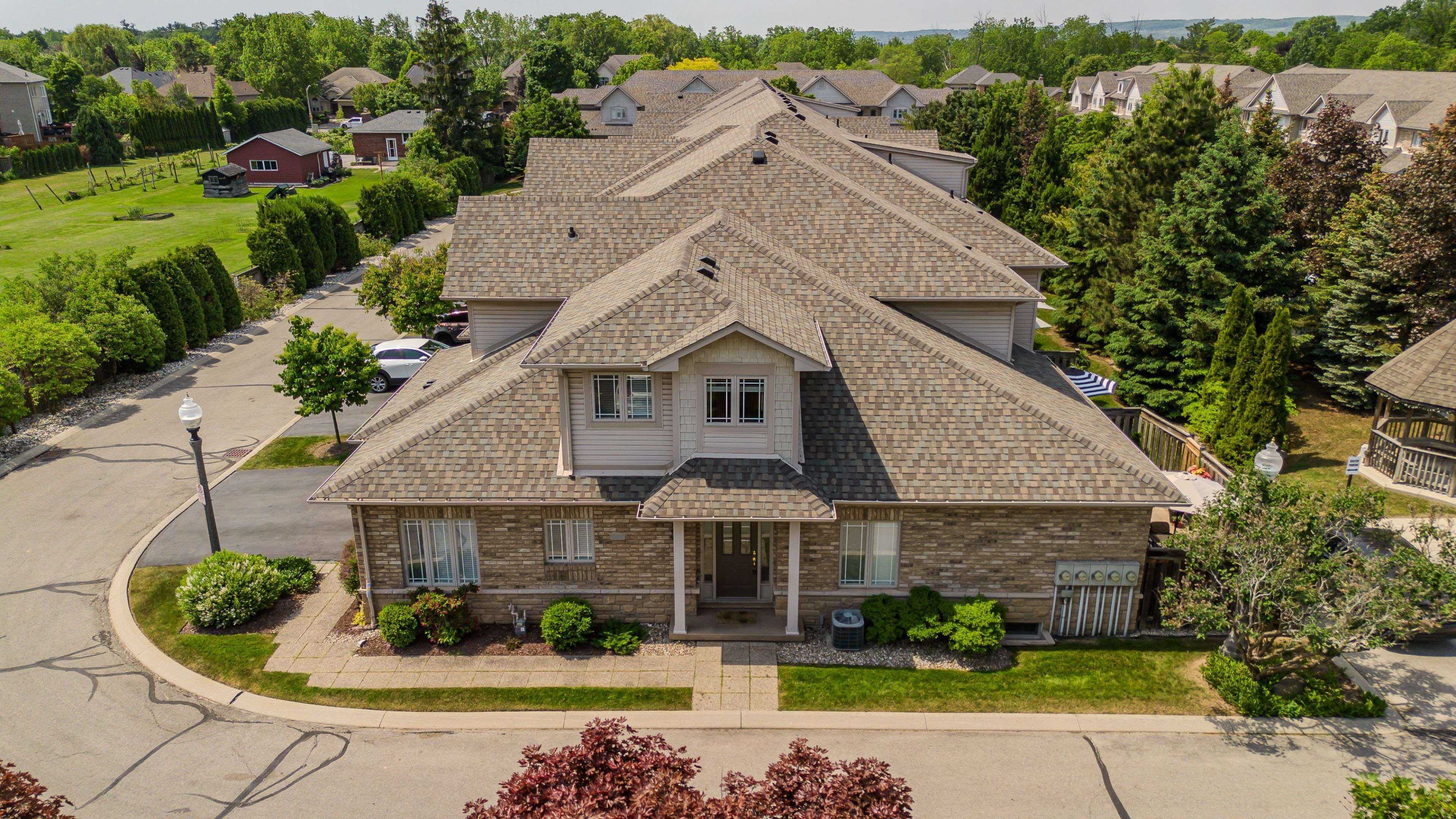 2169 Orchard RD #33, Burlington, ON L7L 7J1
