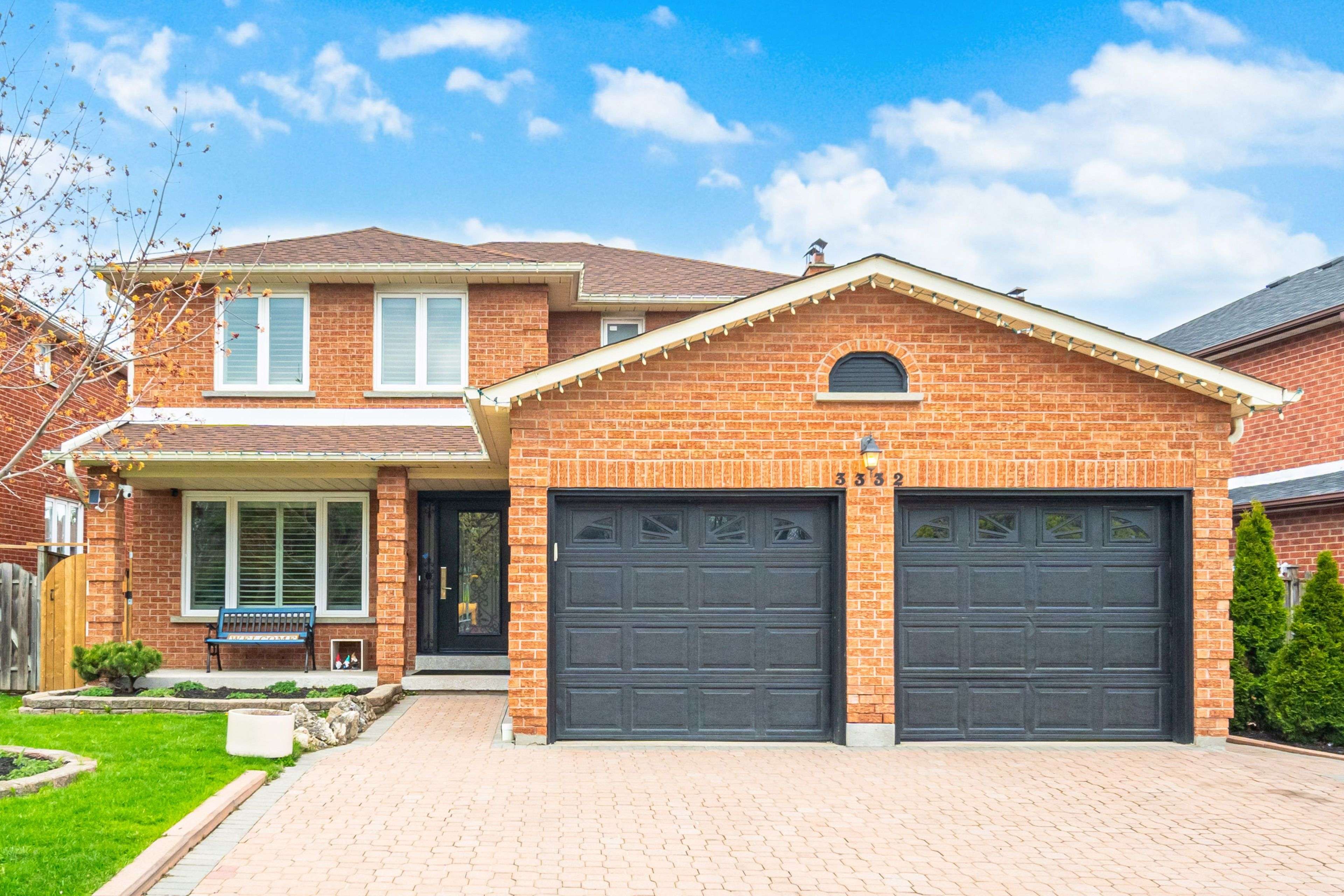 3332 TESTIMONY SQ, Mississauga, ON L5B 3G2