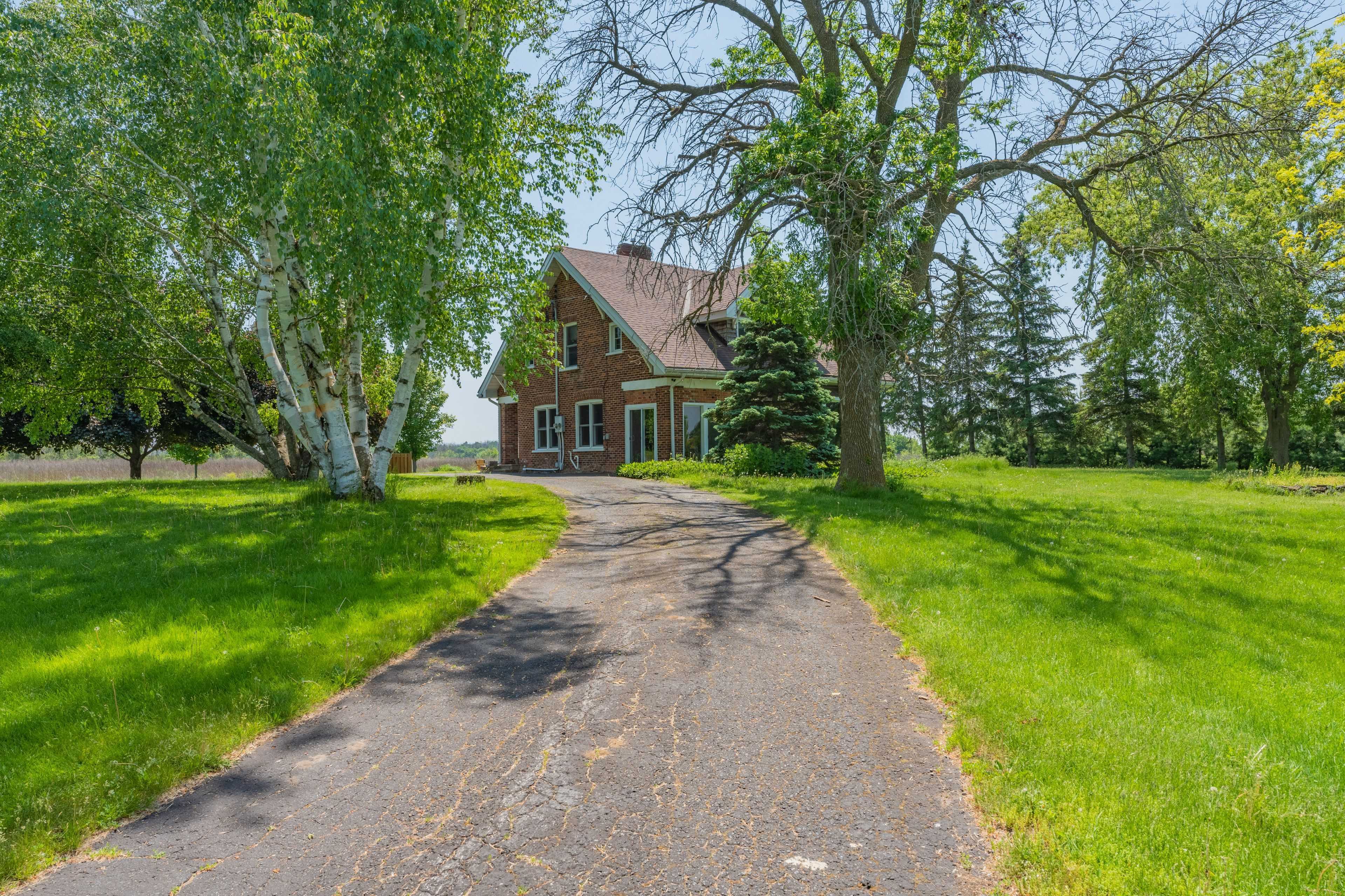 4184 Old Hwy 2 HWY E, Belleville, ON K8N 4Z4