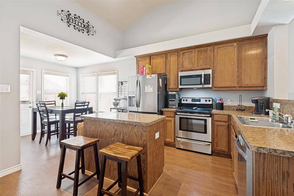 1308 Honeywood Lane, Royse City, TX 75189