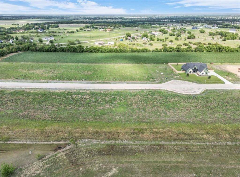 176 Lacek Mill Road, China Spring, TX 76633