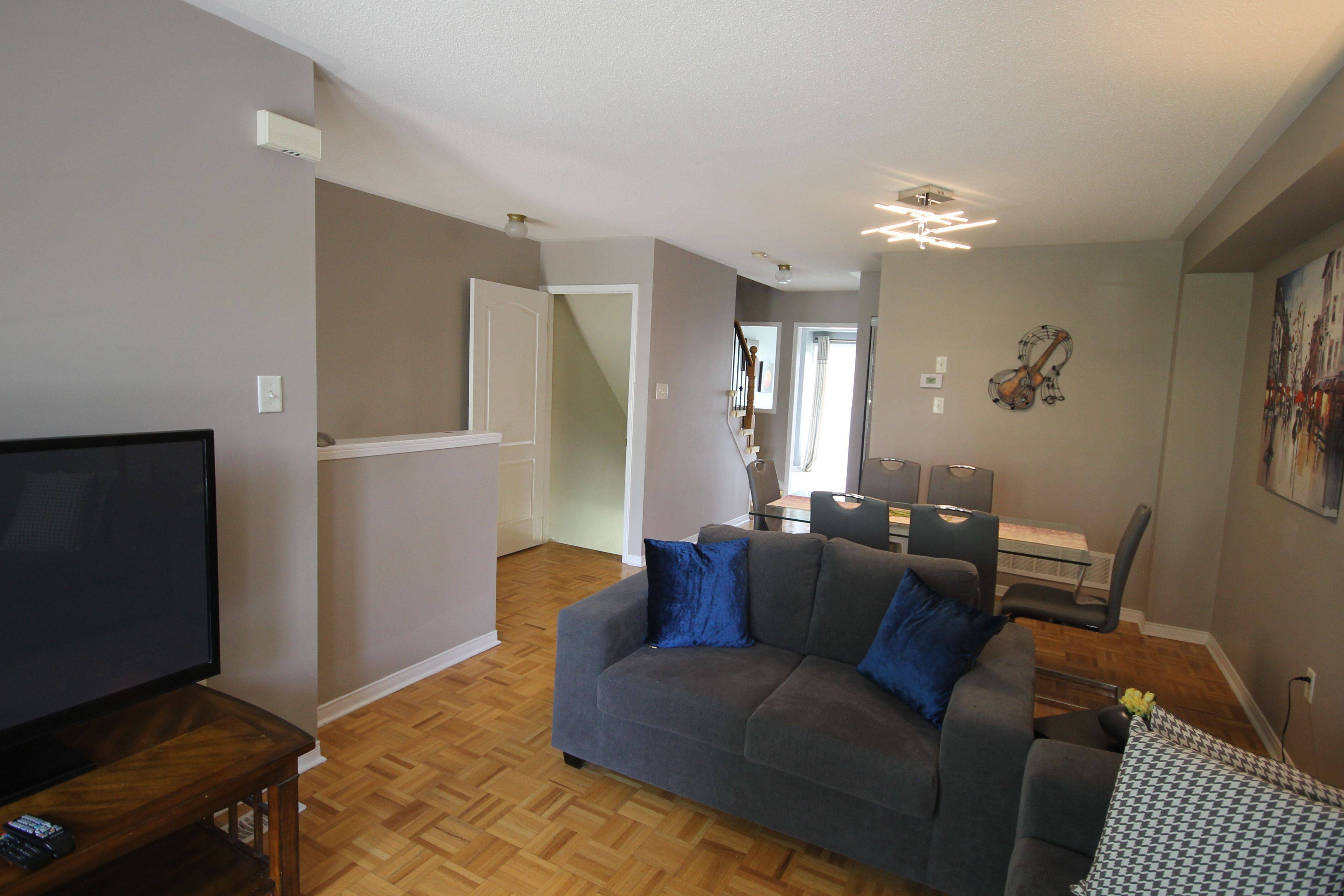 4950 Albina WAY #28, Mississauga, ON L4Z 4J4