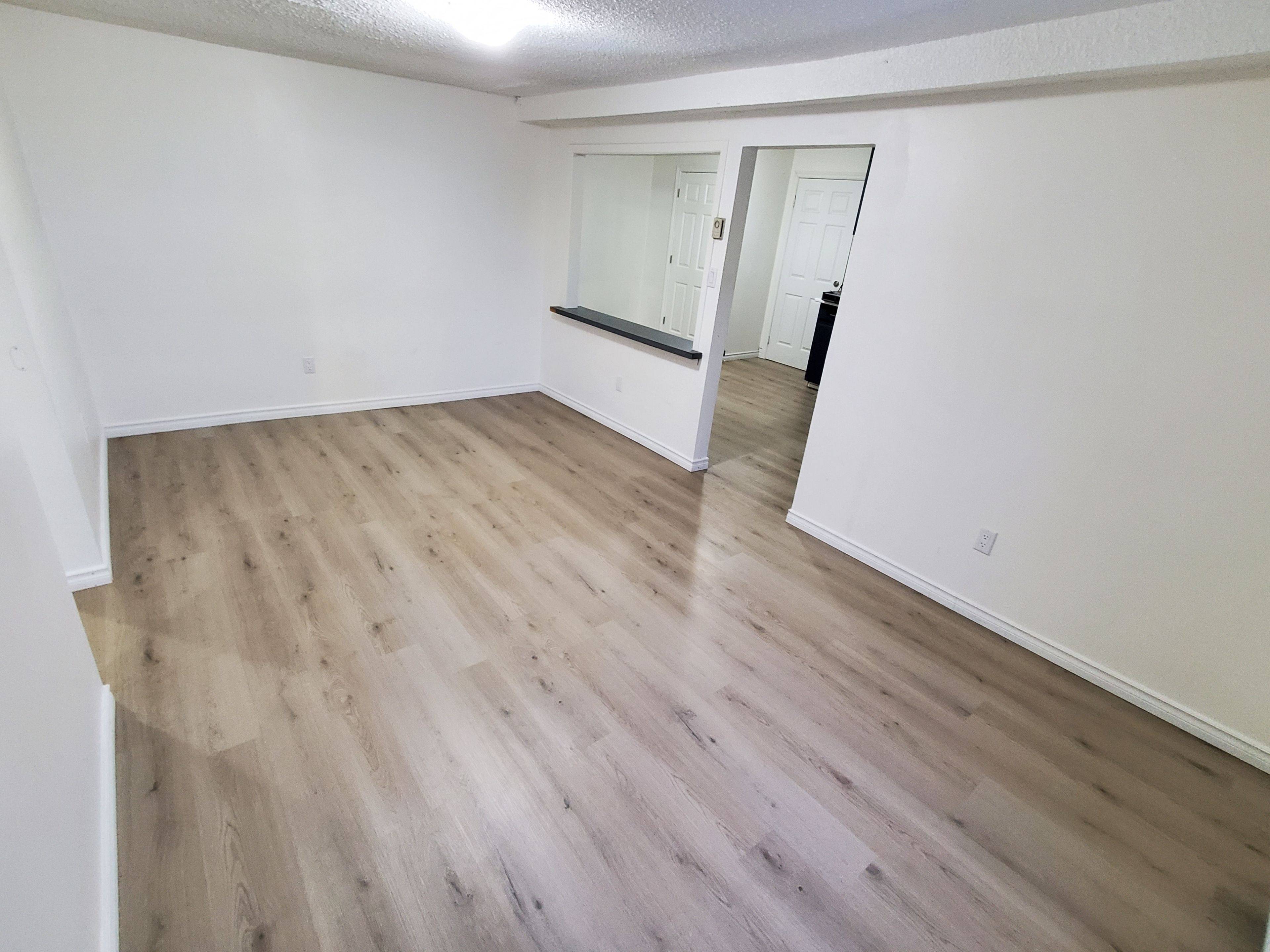 58 Queen ST W #6, Springwater, ON L0L 1P0