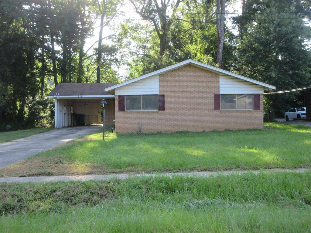 816 S Spruce Street, Vivian, LA 71082