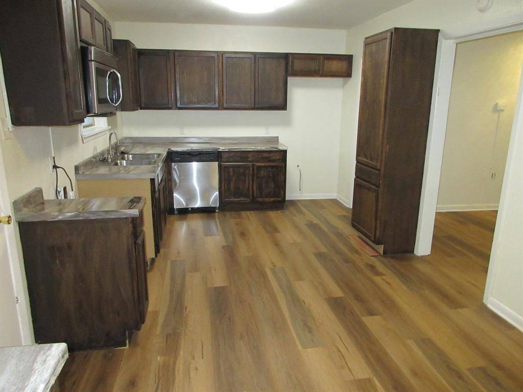 816 S Spruce Street, Vivian, LA 71082