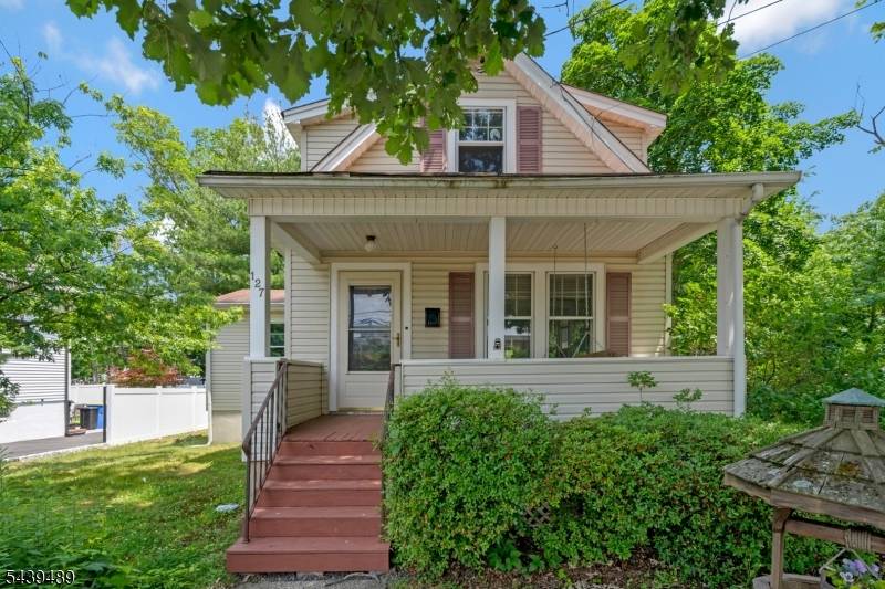 127 Elizabeth St, South Bound Brook Boro, NJ 08880