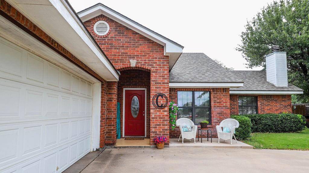 575 Hilltop Street, Baird, TX 79504