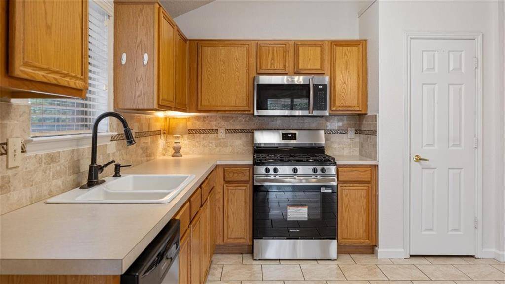 2533 Concina Way, Fort Worth, TX 76108