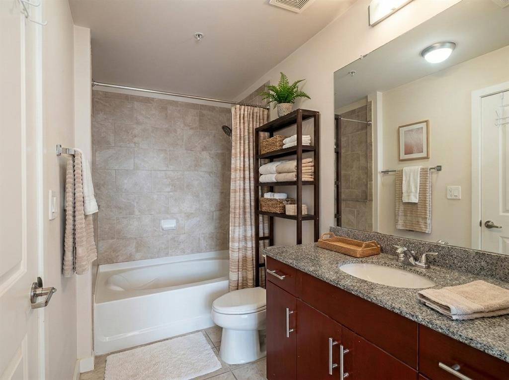 360 Nueces Street #2110, Austin, TX 78701