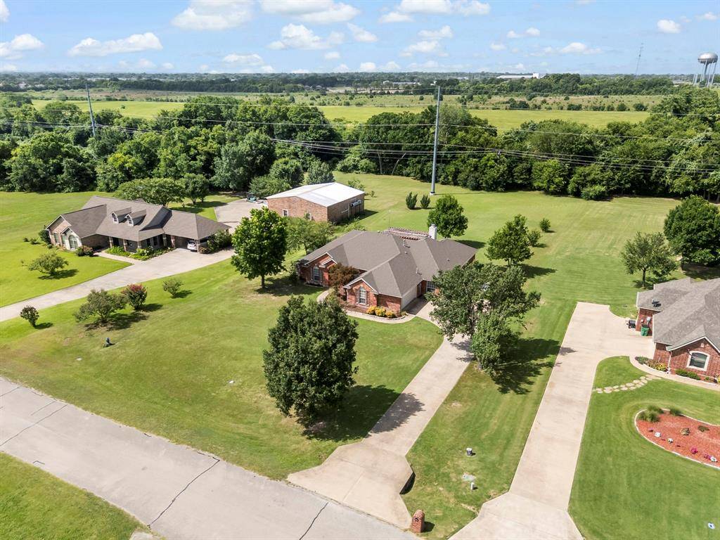 1157 Zajic Drive, Terrell, TX 75160