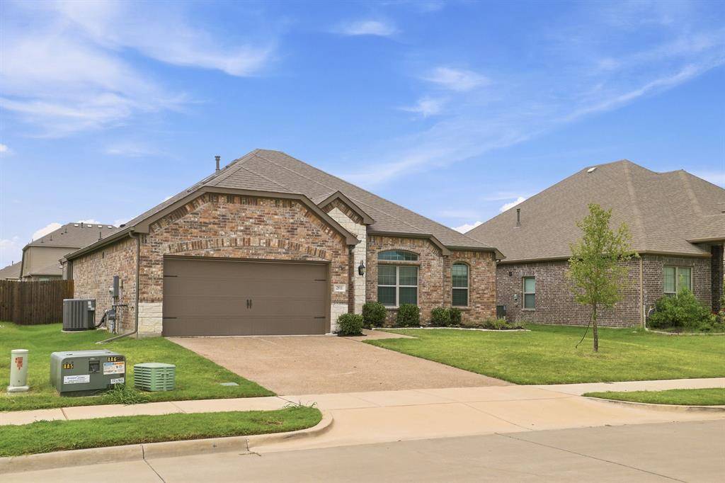 2911 Diamondback Drive, Melissa, TX 75454