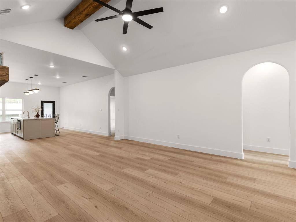 2920 NW 20th Street, Fort Worth, TX 76106