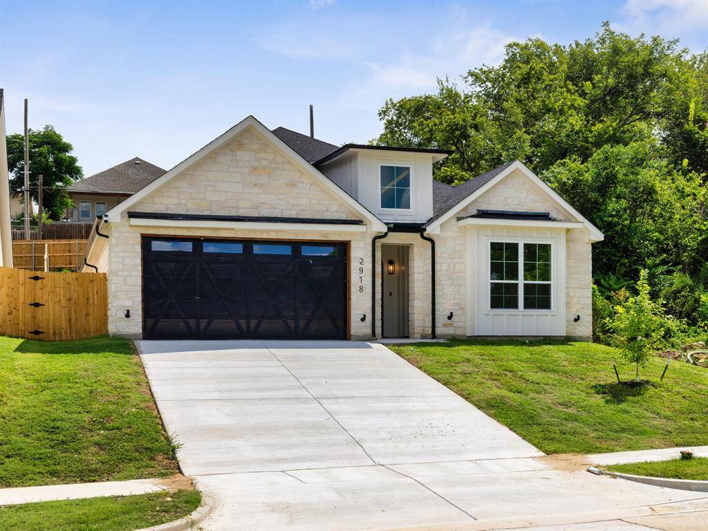 2918 NW 20th Street, Fort Worth, TX 76106