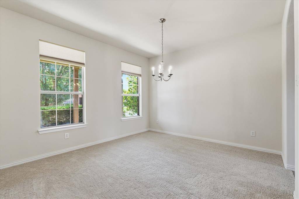 712 Hawk Valley Drive, Little Elm, TX 75068