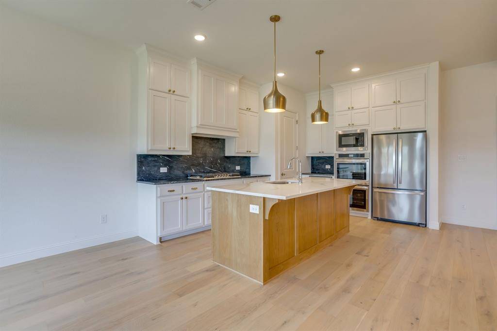 508 Sandpiper Court, Aledo, TX 76008
