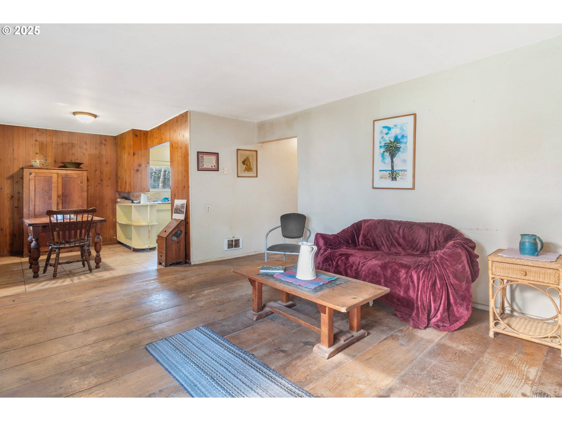 628 W 13TH ST, Port Orford, OR 97465