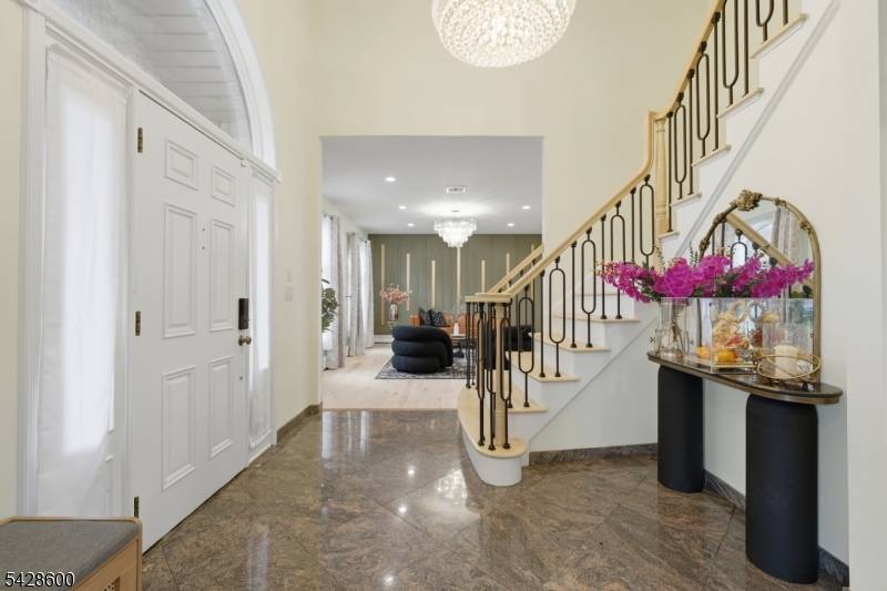 26 Madison Ave, Hasbrouck Heights Boro, NJ 07604