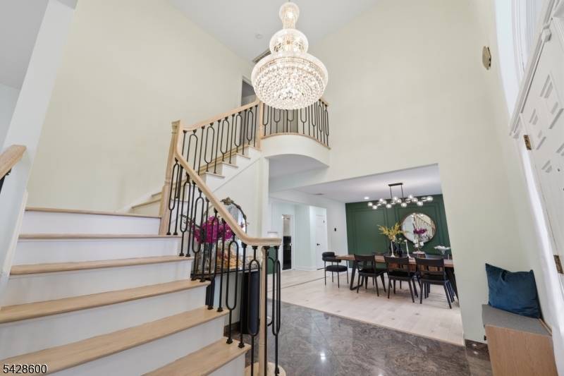 26 Madison Ave, Hasbrouck Heights Boro, NJ 07604