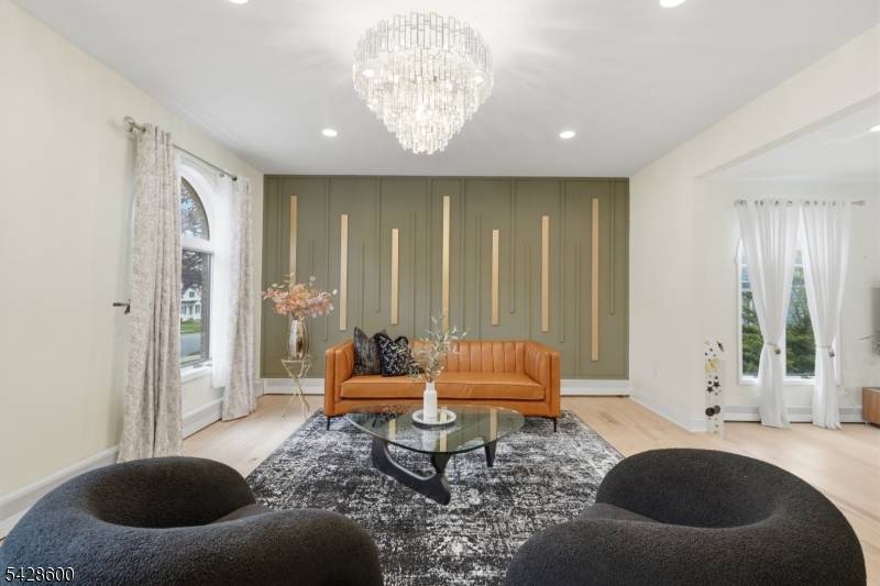 26 Madison Ave, Hasbrouck Heights Boro, NJ 07604