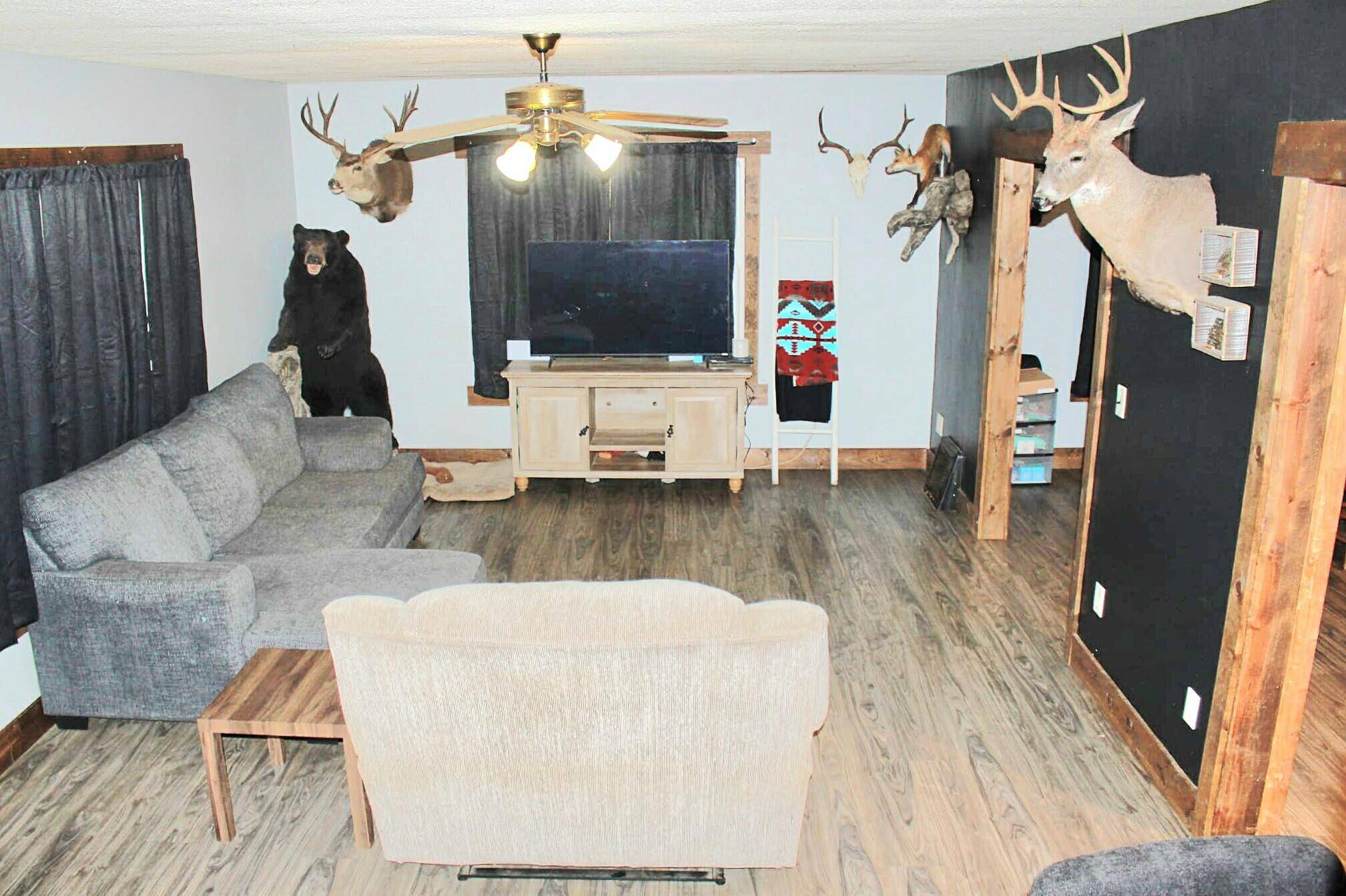 12409 Bellevue RD, Convis Twp, MI 49014