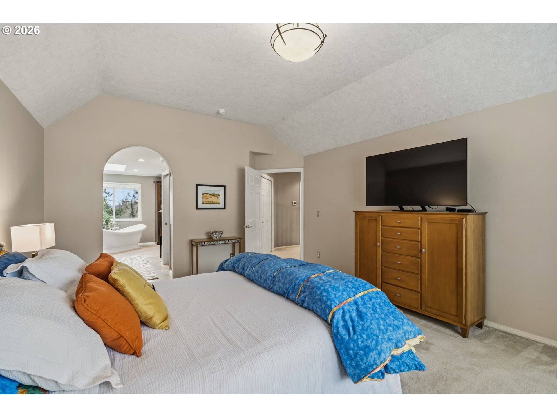 6108 SW KRUSE RIDGE DR, Portland, OR 97219
