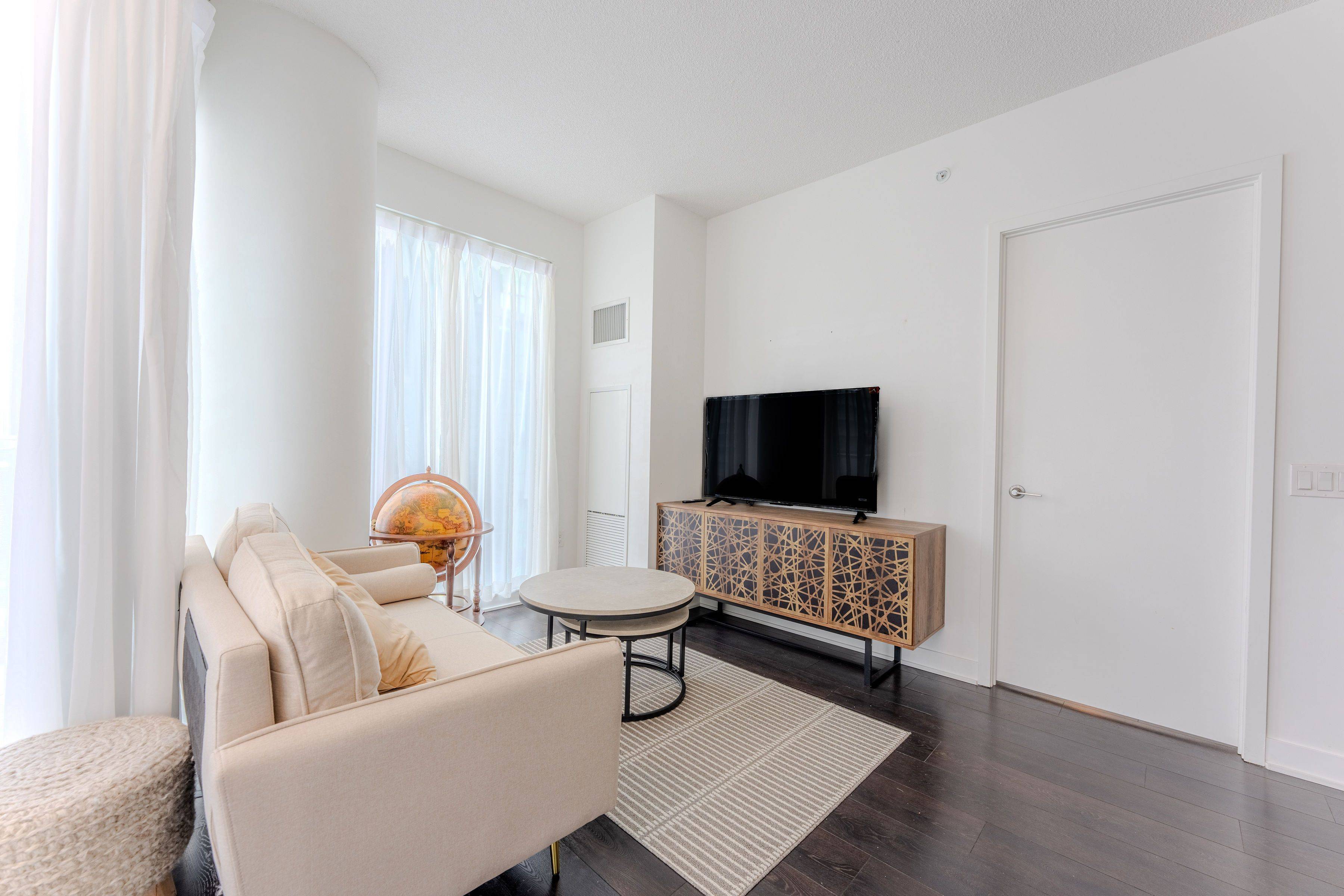 125 Blue Jays Way ST #4608, Toronto C01, ON M5V 1J6