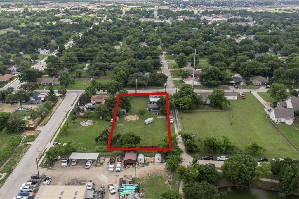 304 E County Line Road, Royse City, TX 75189
