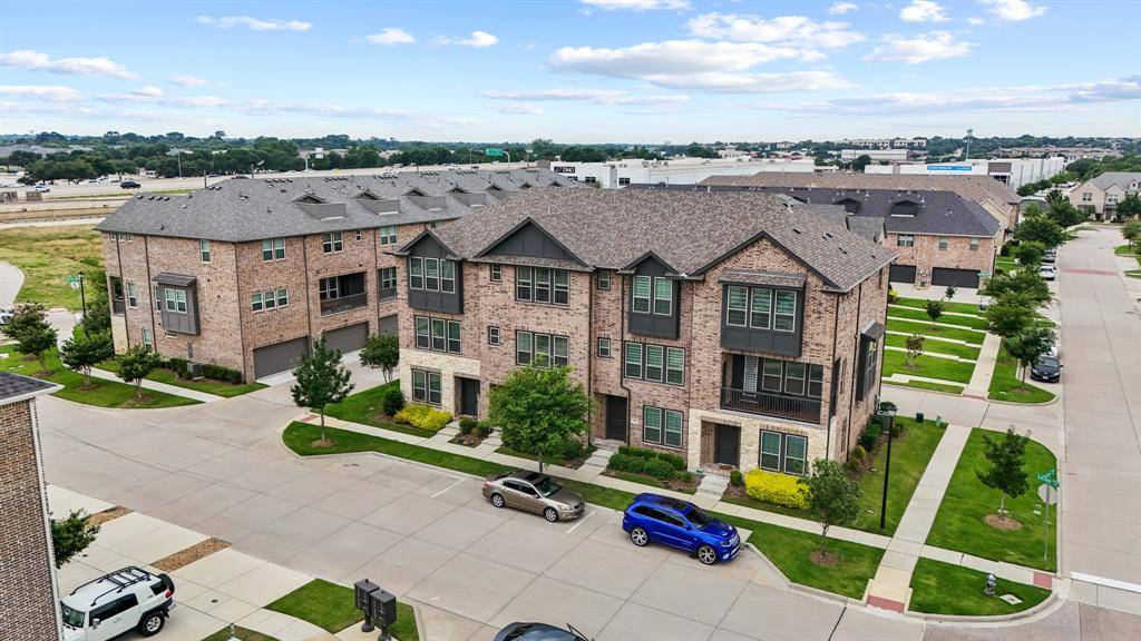 2736 Levee Lane, Lewisville, TX 75067