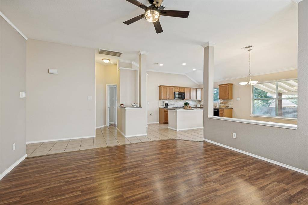 4008 Drexmore Road, Fort Worth, TX 76244