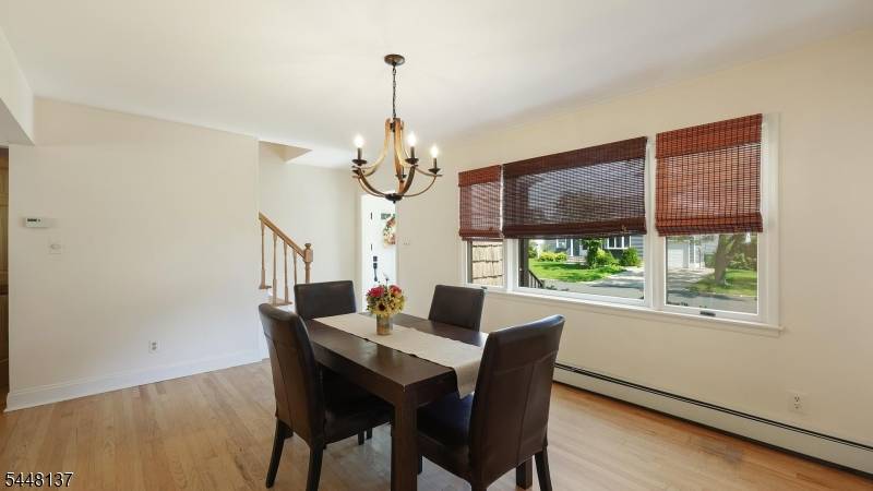 614 Fairway Rd, Linden City, NJ 07036