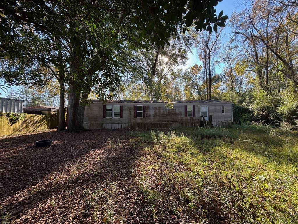 1233 Suncrest Circle, Jasper, TX 75951