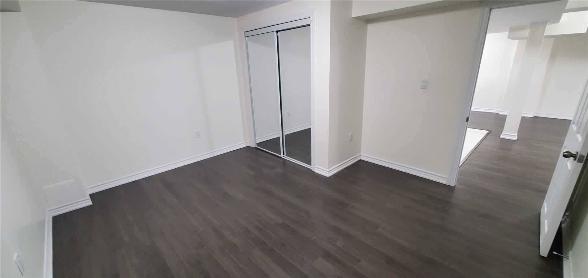 5 Gallucci CRES, Brampton, ON L6P 1R3