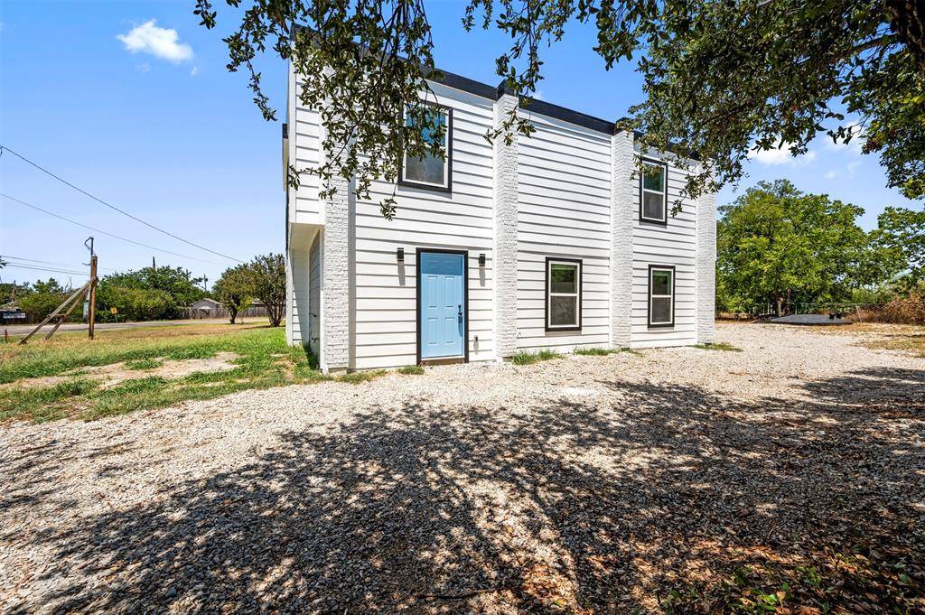 158 Lakeshore Drive, Runaway Bay, TX 76426