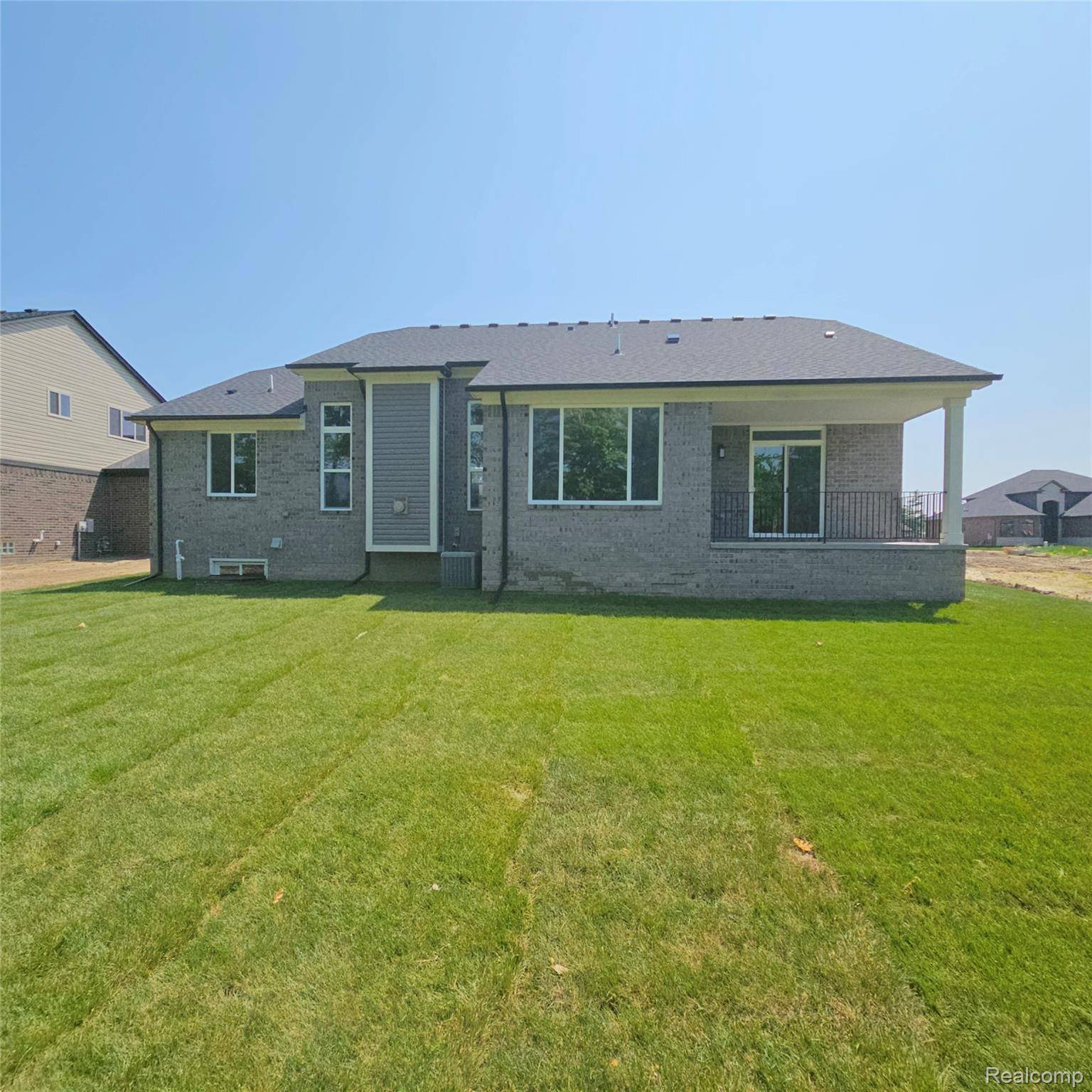 50691 TIMBERSTONE DR, Macomb Twp, MI 48042