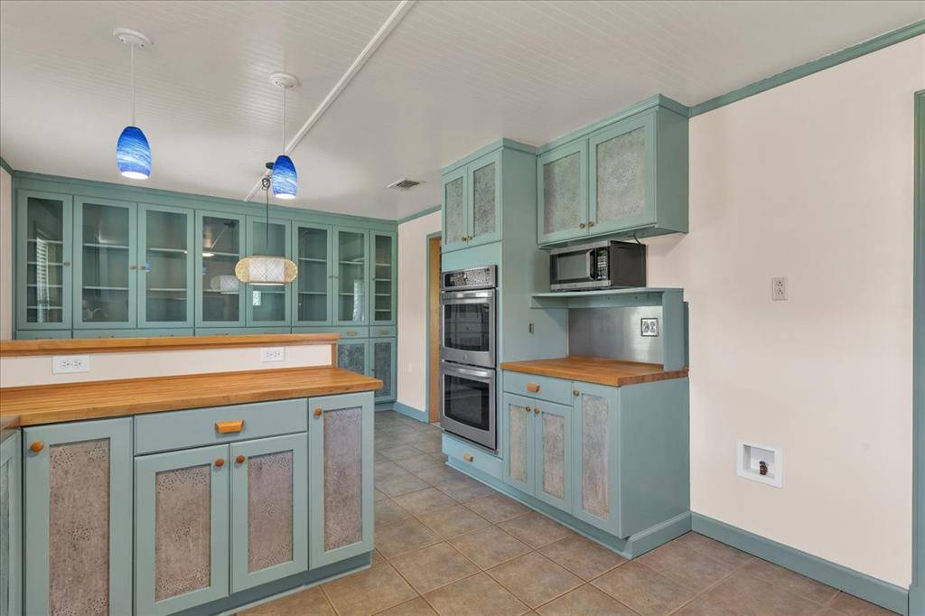 1900 S Duncanville Road, Ovilla, TX 75154