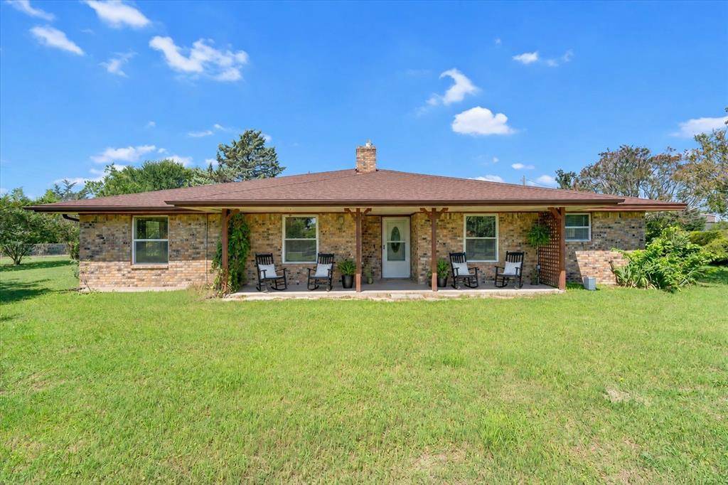1900 S Duncanville Road, Ovilla, TX 75154