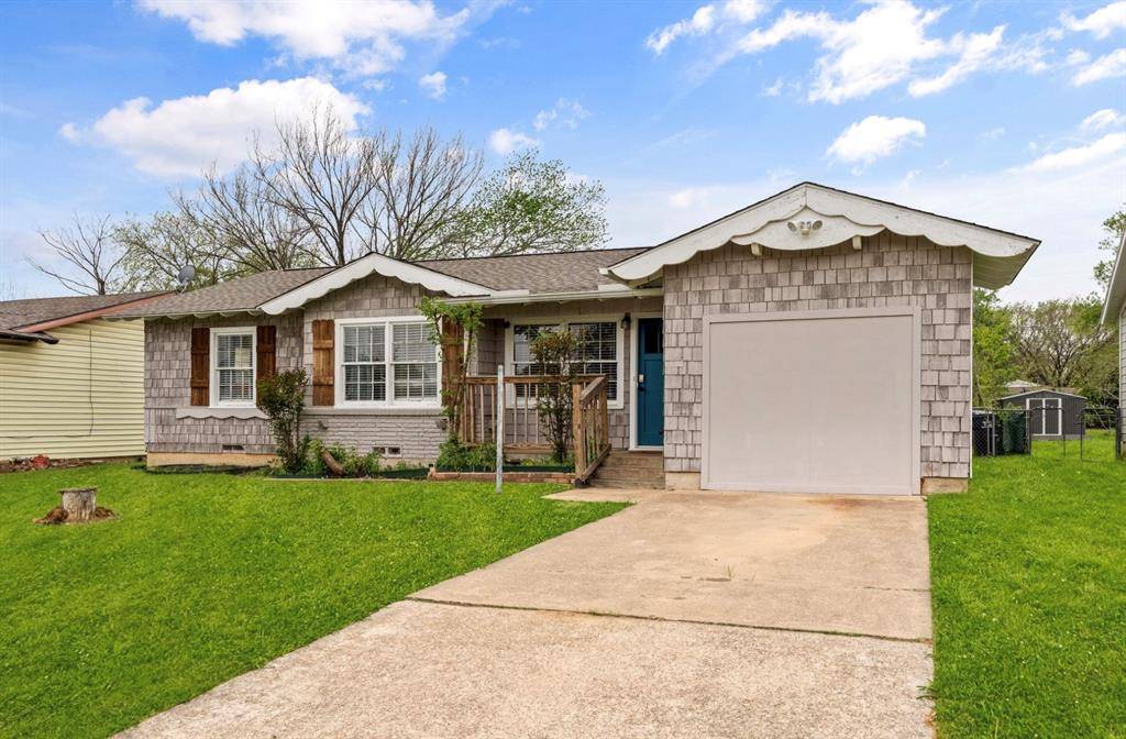 1110 Park Street, Arlington, TX 76011