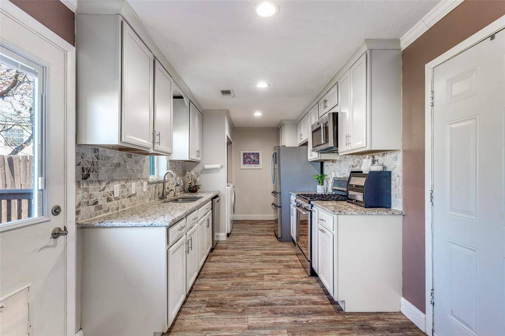 2819 Hollandale Lane, Farmers Branch, TX 75234