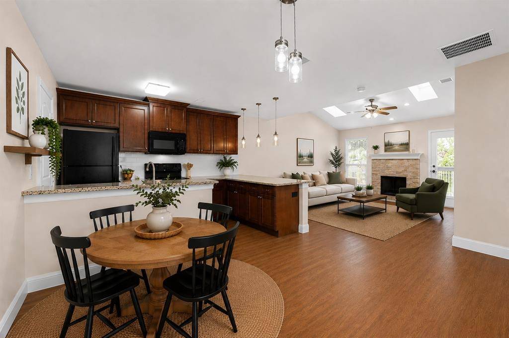 5616 Preston Oaks Road #110, Dallas, TX 75254